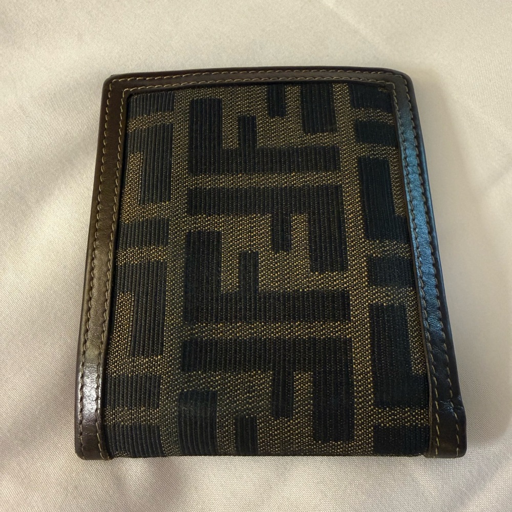 Fendi Zucca FF Bi-Fold Wallet | Brown/Black Canvas & Leather